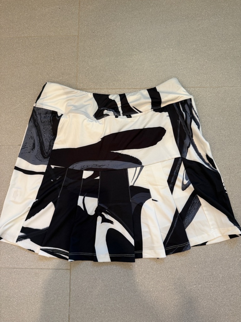 Womens Abstract Swirl Print Skirt - Black & White NWT size S - Picture 4 of 7
